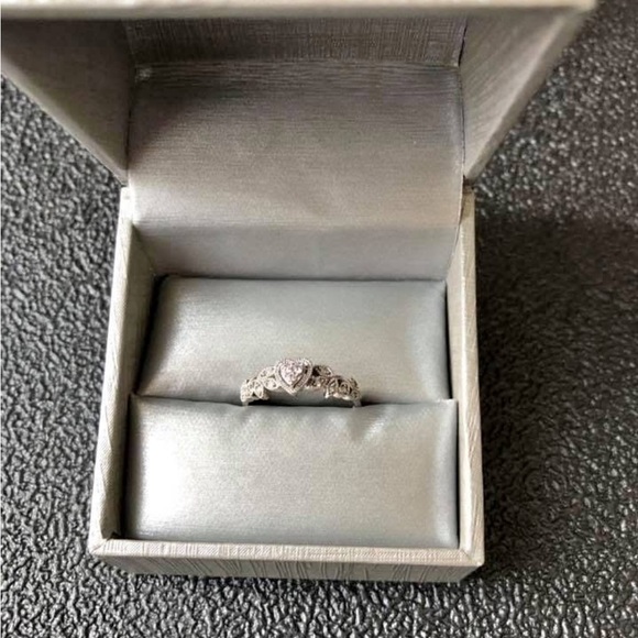 Vintage Style Heart Shaped Diamond Promise Ring Cherished Promise Collection - Picture 4 of 6